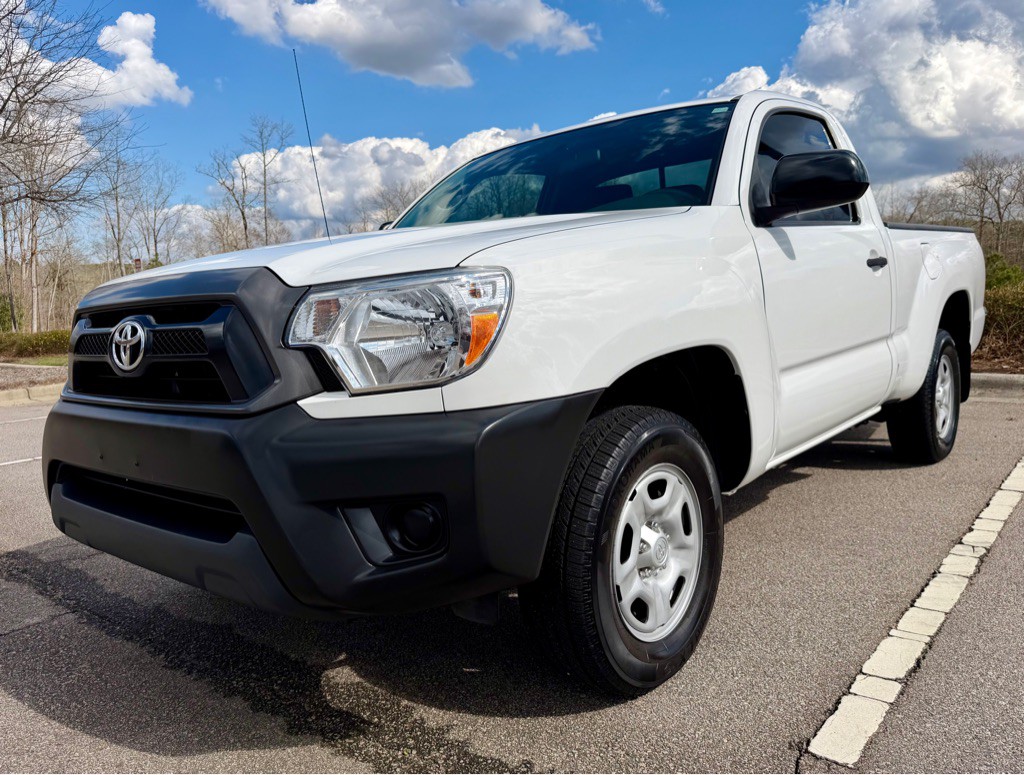 2014 Toyota Tacoma Image 1
