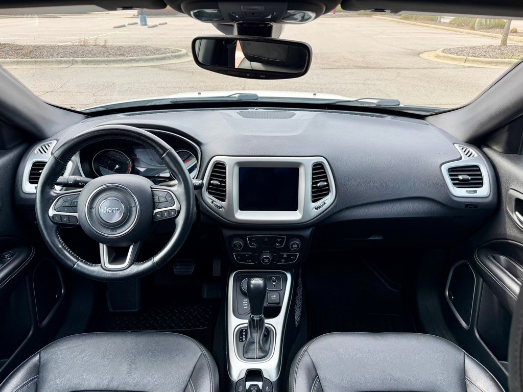 2021 Jeep Compass Image 18