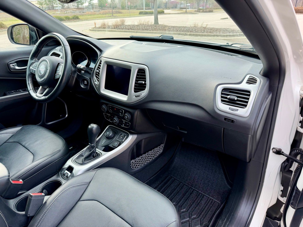 2021 Jeep Compass Image 28