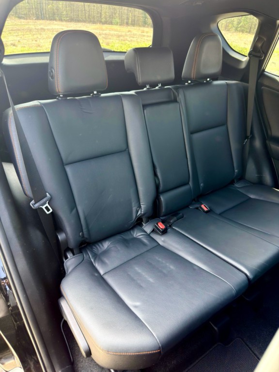 2017 Toyota Rav4 Image 16