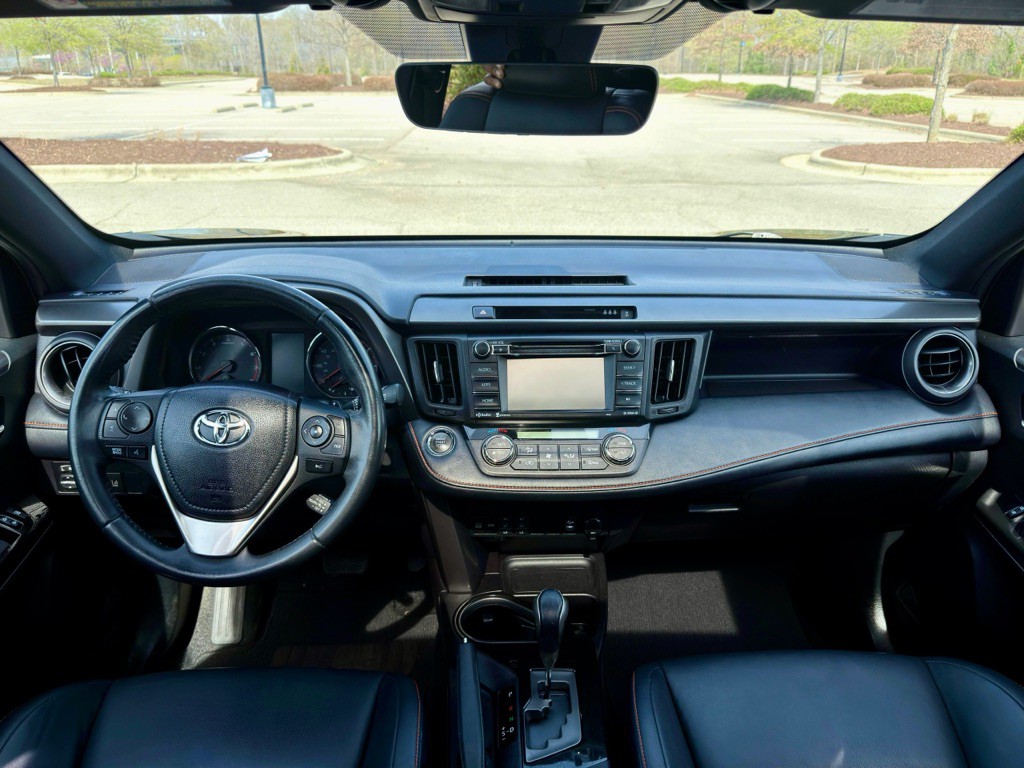 2017 Toyota Rav4 Image 18