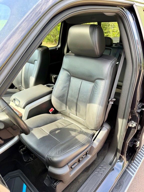 2014 Ford F-150 Image 11