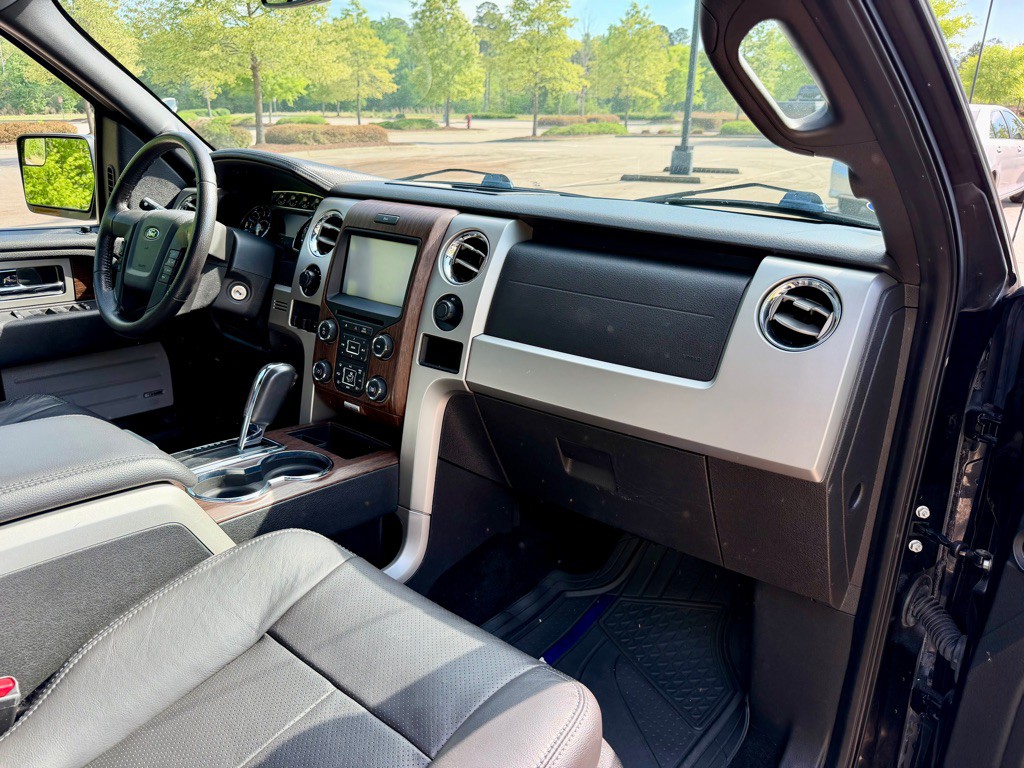 2014 Ford F-150 Image 28