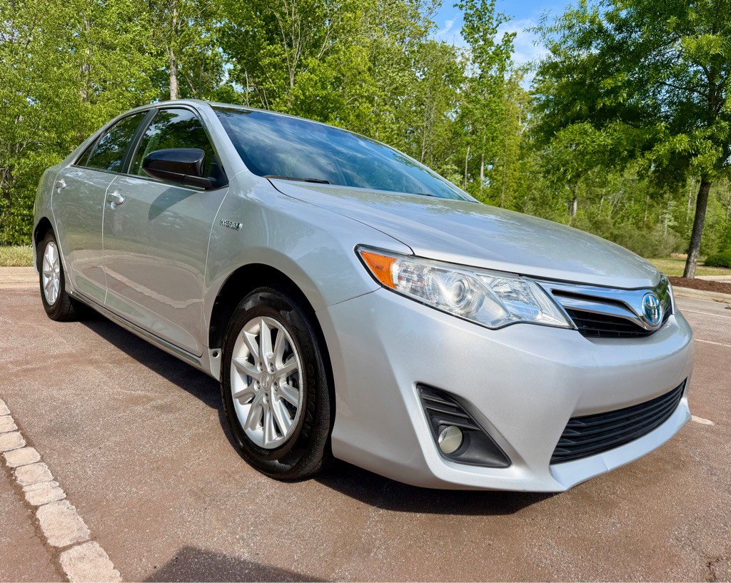 2012 Toyota Camry Image 3