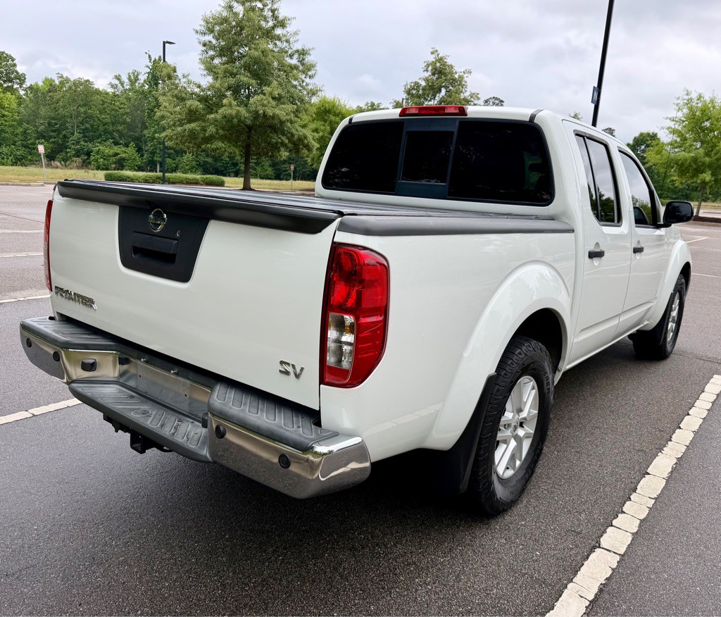 2018 Nissan Frontier Image 5