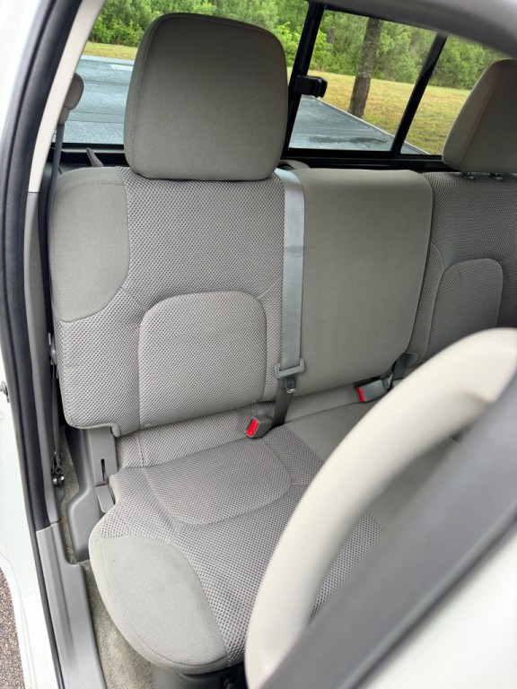 2018 Nissan Frontier Image 23