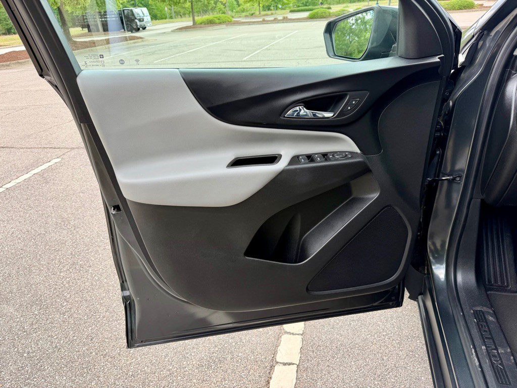 2020 Chevrolet Equinox Image 13
