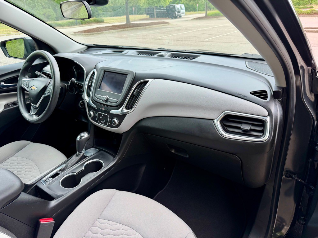 2020 Chevrolet Equinox Image 28