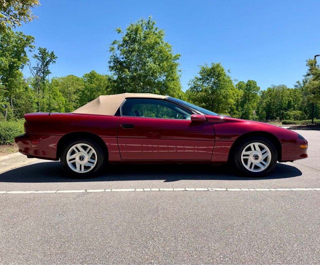 1995 Chevrolet Camaro Image 4