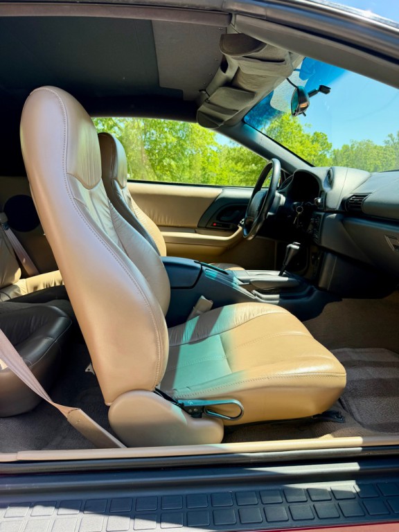 1995 Chevrolet Camaro Image 14