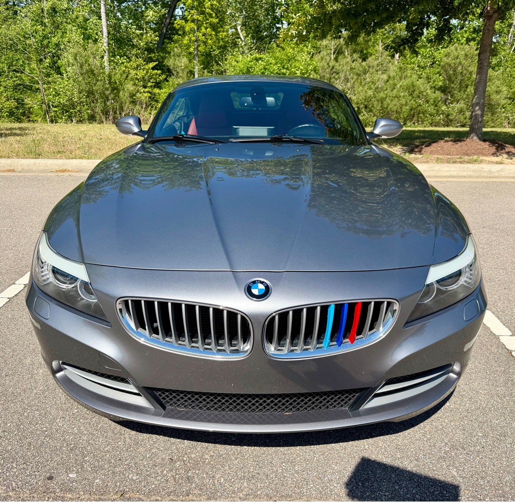 2009 BMW Z4 Image 2