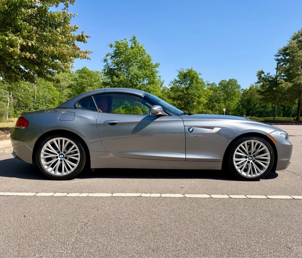 2009 BMW Z4 Image 4