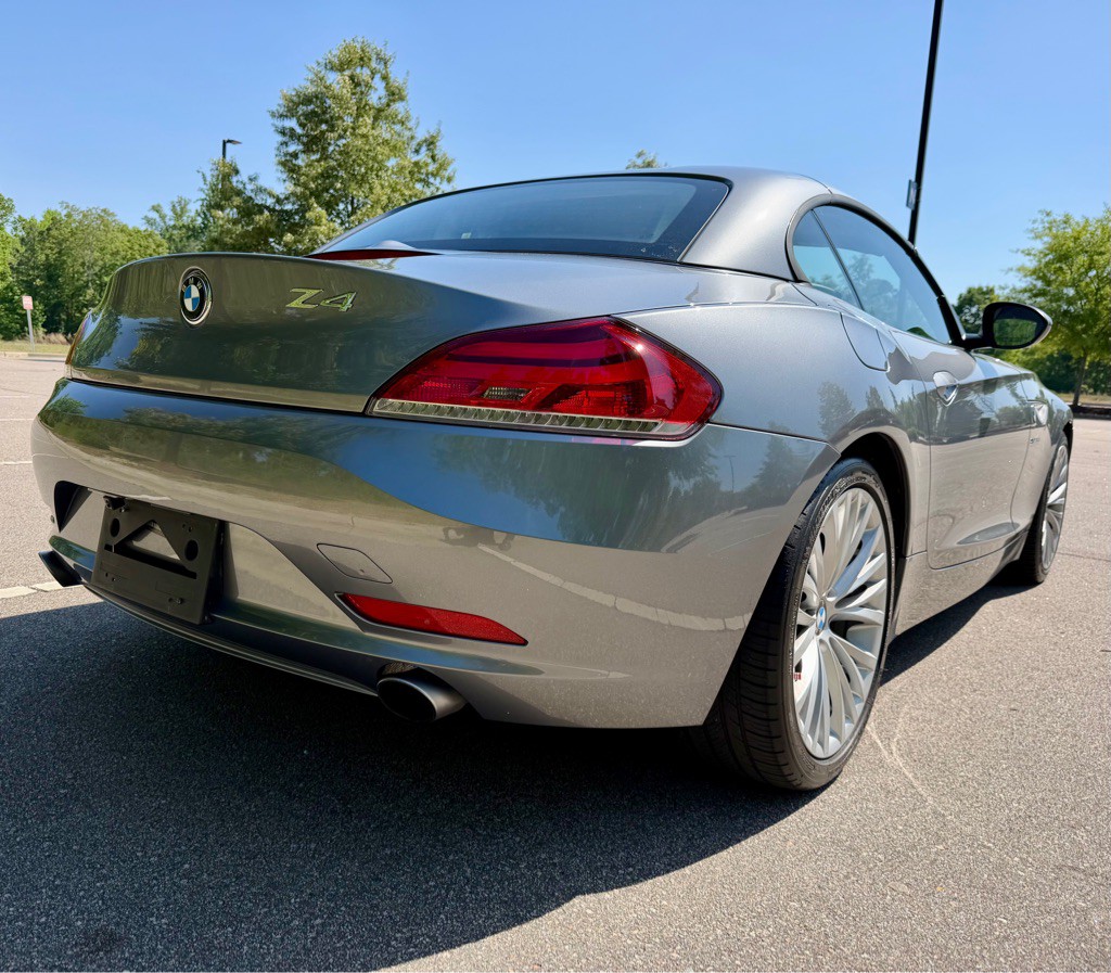 2009 BMW Z4 Image 5