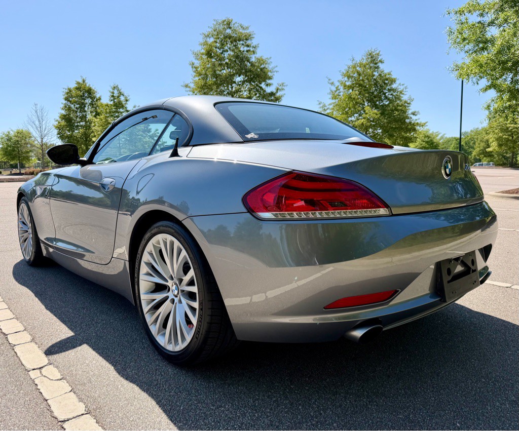 2009 BMW Z4 Image 7