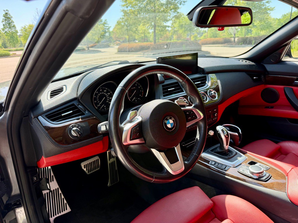 2009 BMW Z4 Image 14