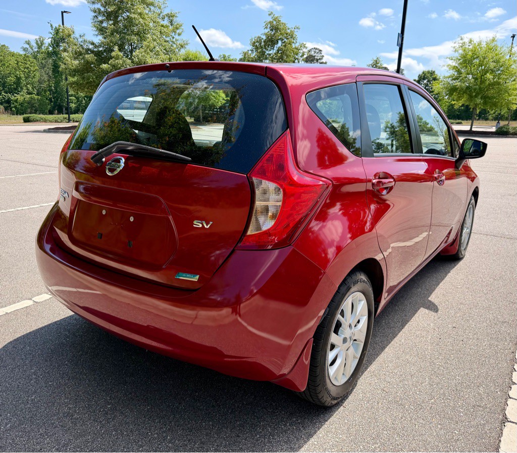 2015 Nissan Versa Image 5