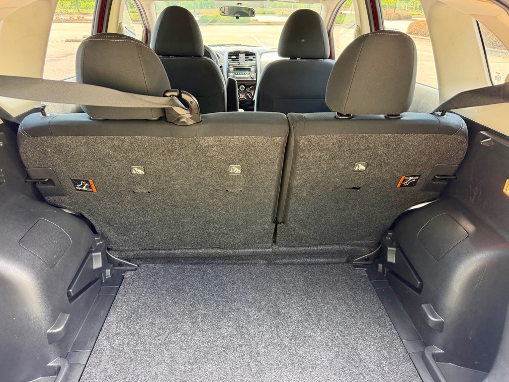 2015 Nissan Versa Image 30