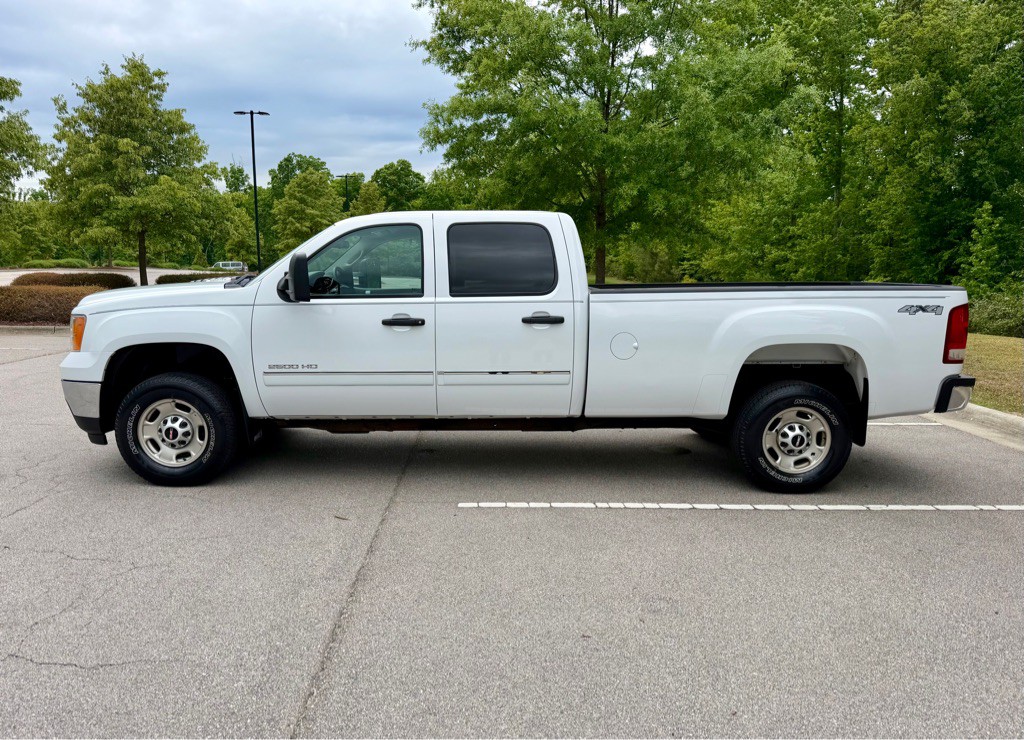 2013 GMC Sierra Image 8