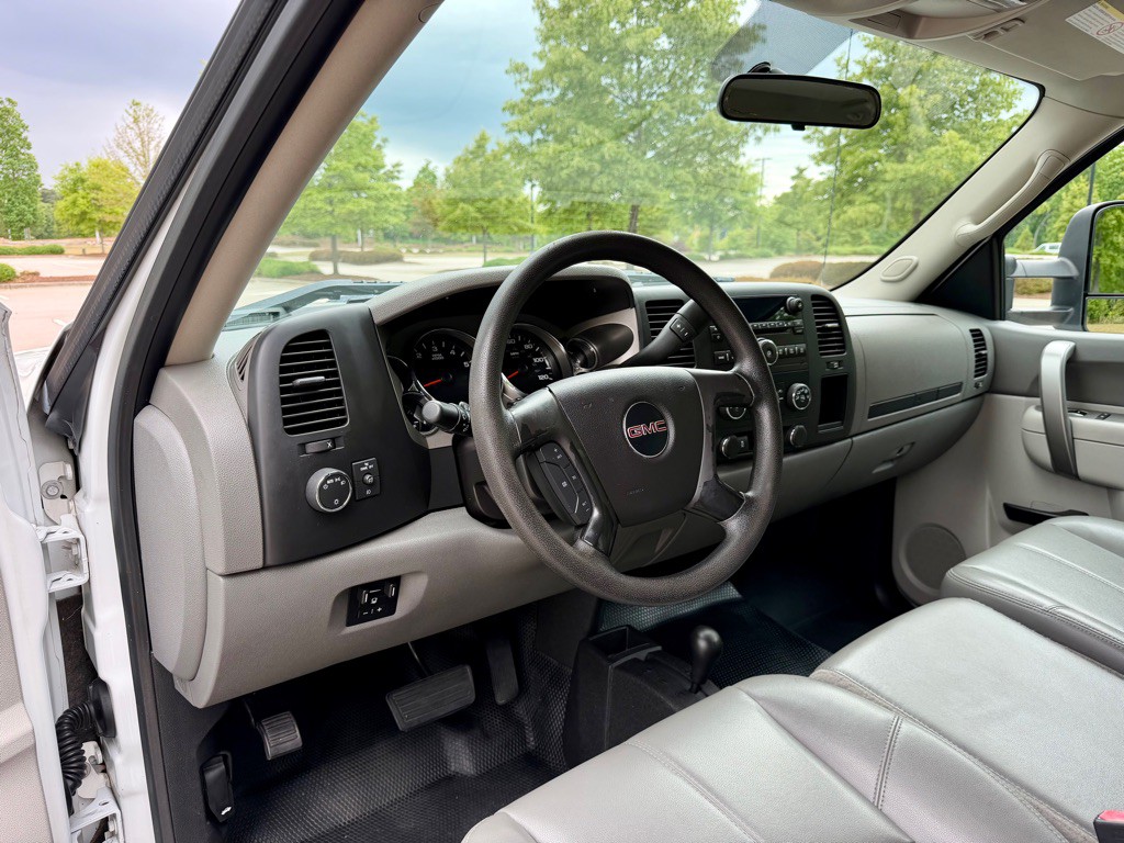 2013 GMC Sierra Image 12