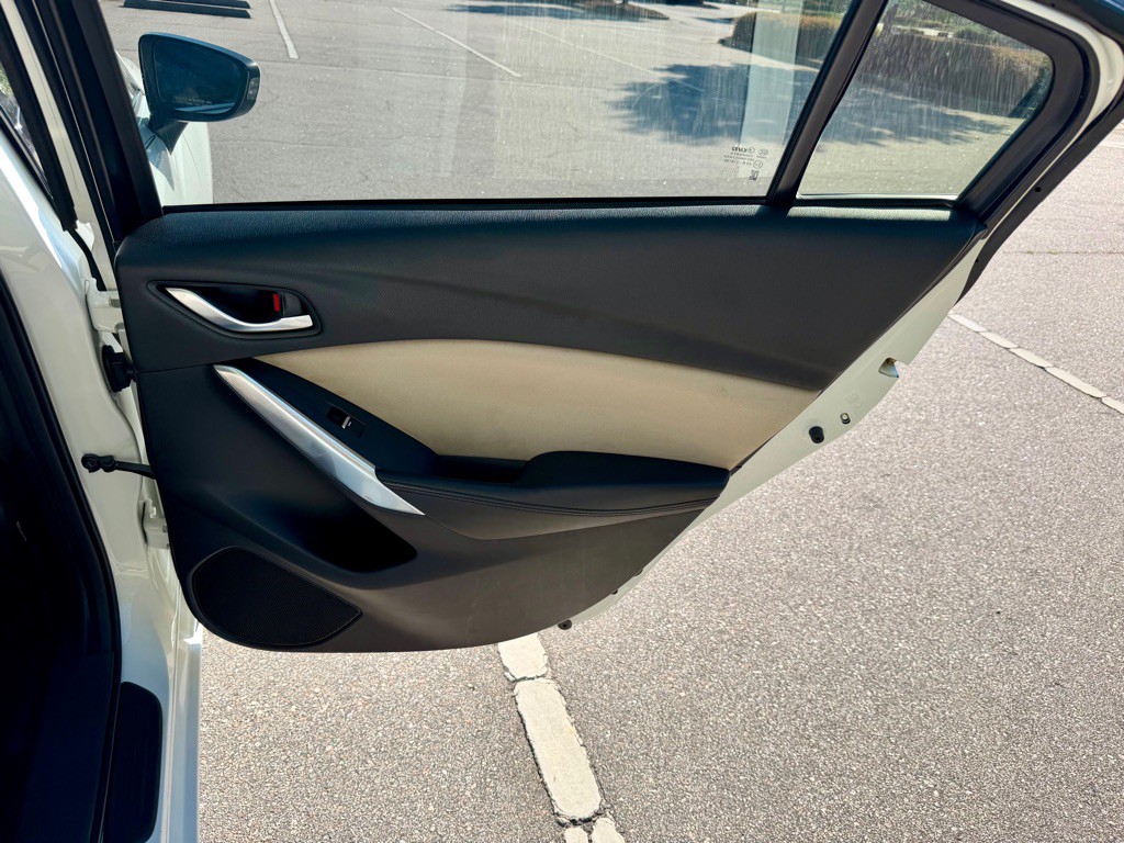 2016 Mazda Mazda6 Image 16