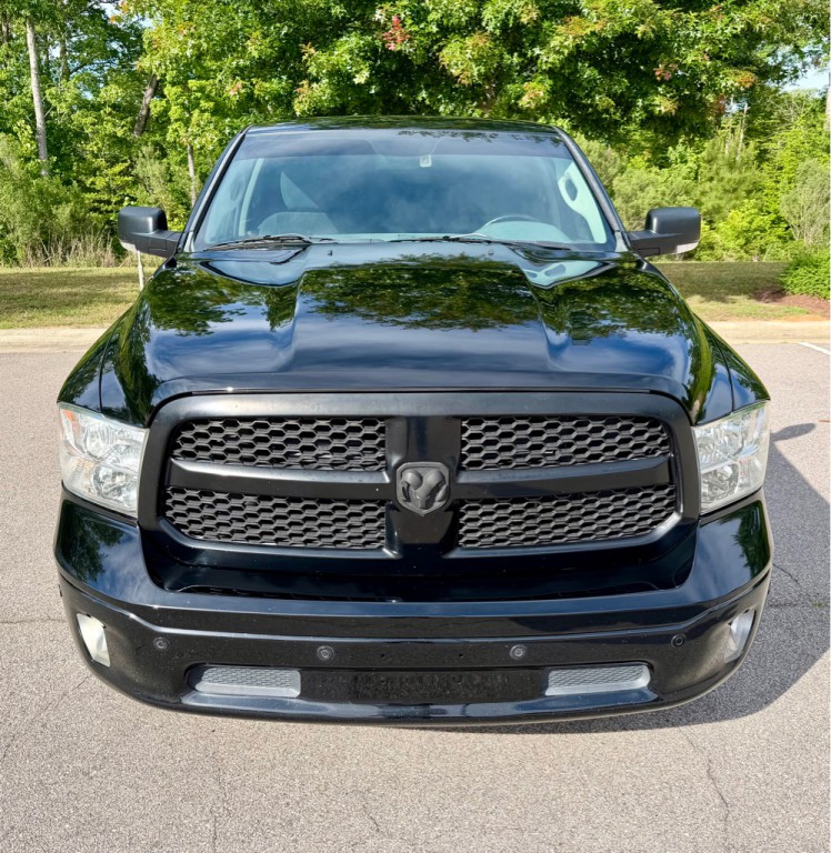 2014 RAM 1500 Image 2