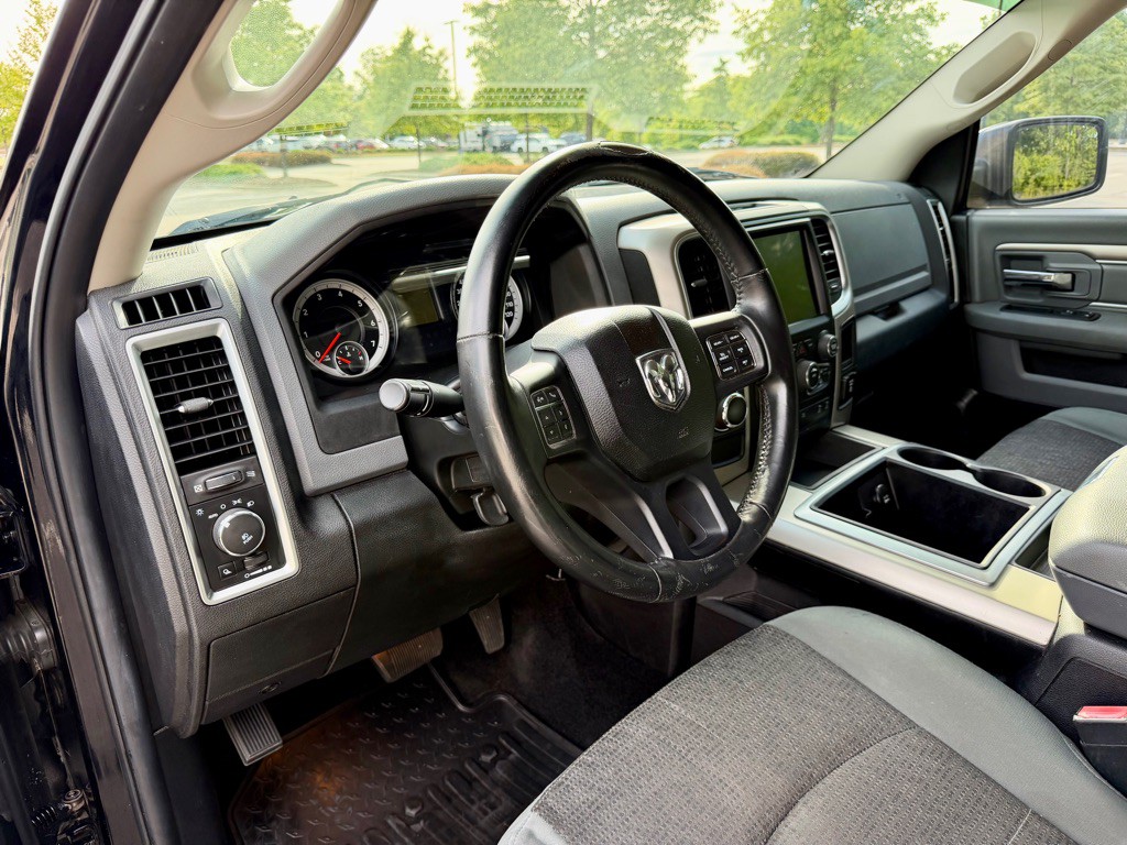 2014 RAM 1500 Image 12