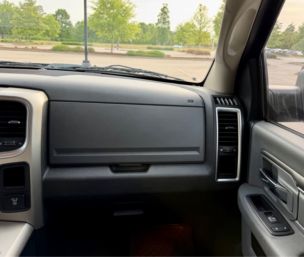 2014 RAM 1500 Image 21