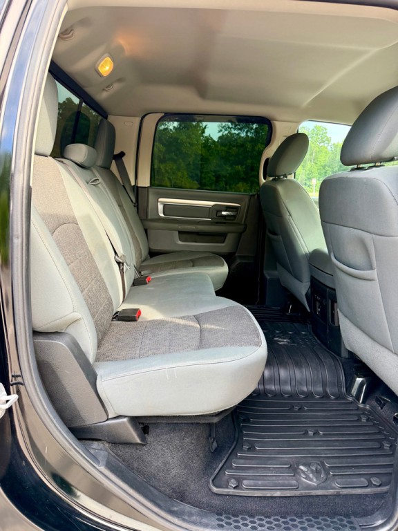2014 RAM 1500 Image 22