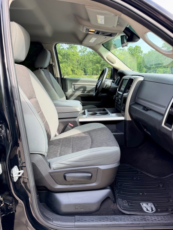 2014 RAM 1500 Image 26