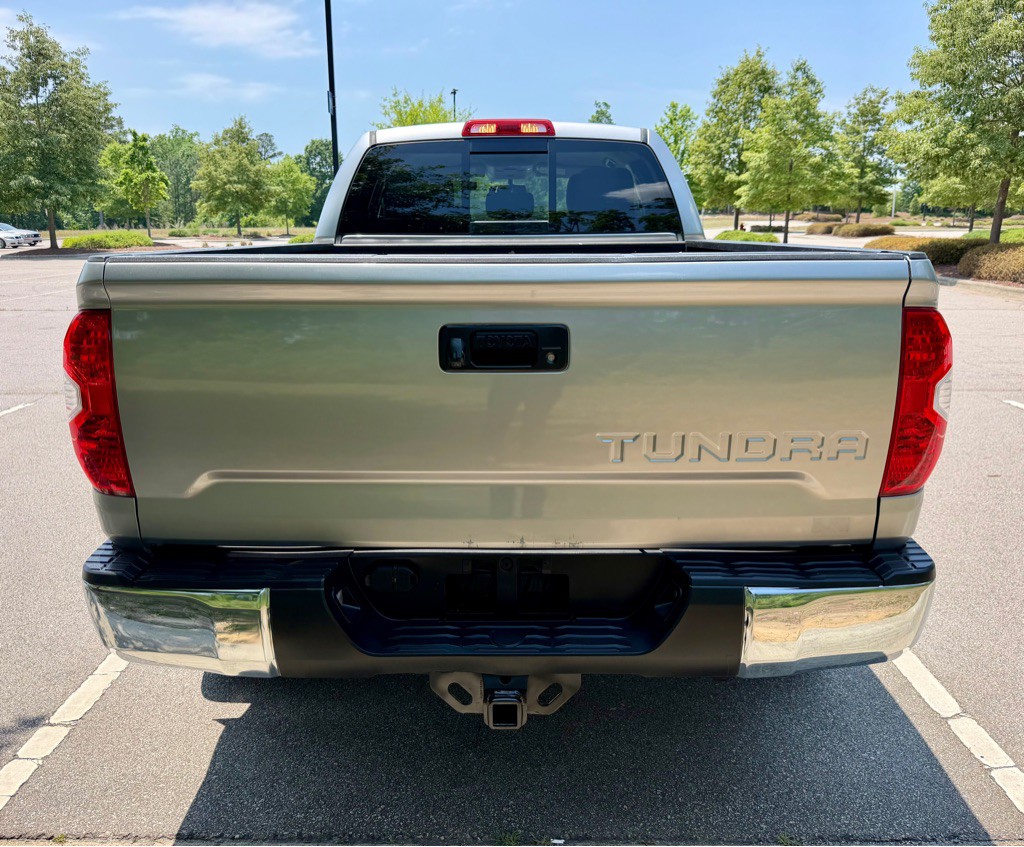 2016 Toyota Tundra Image 6