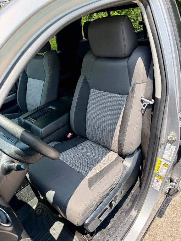 2016 Toyota Tundra Image 11