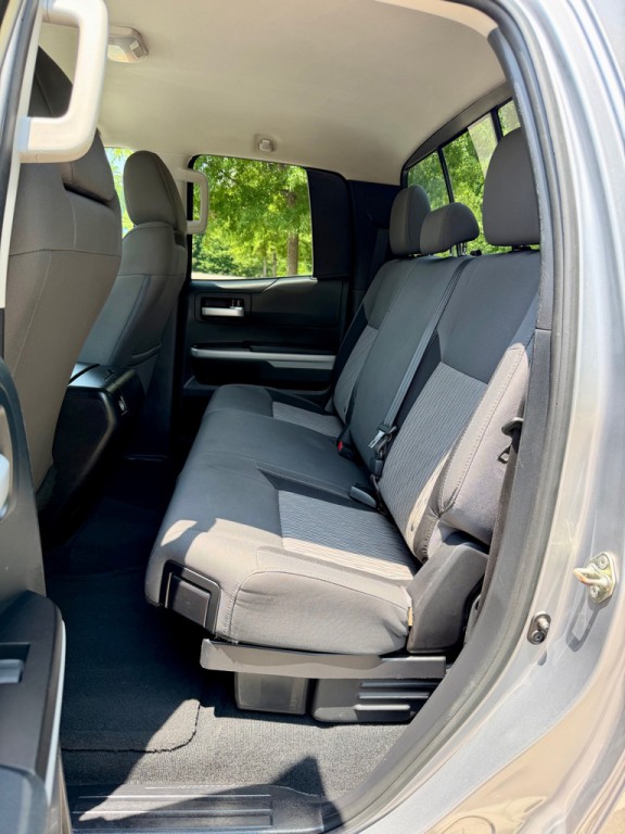 2016 Toyota Tundra Image 14