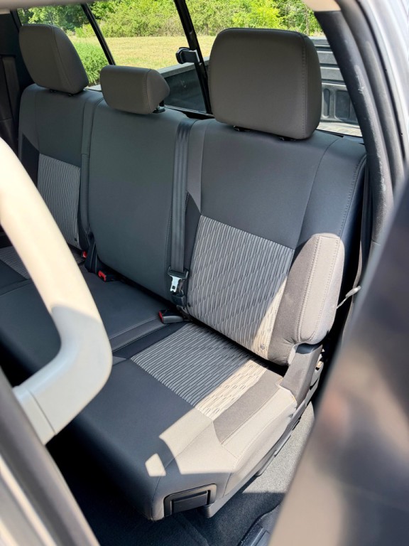 2016 Toyota Tundra Image 15