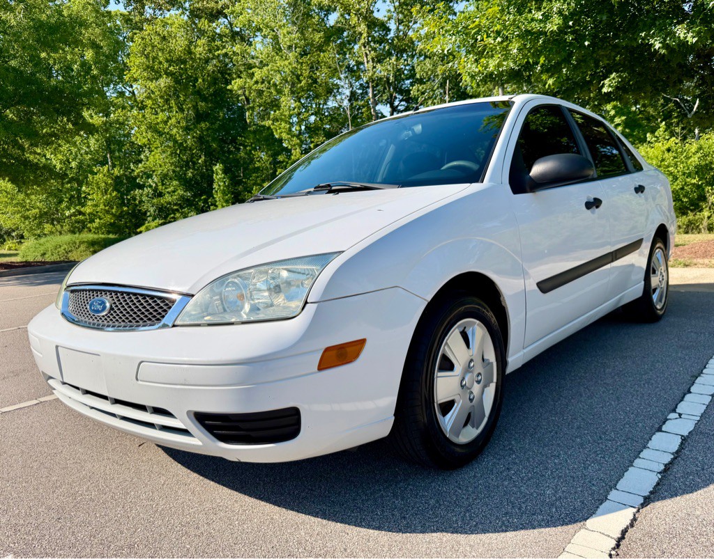 2007 Ford Focus Image 1
