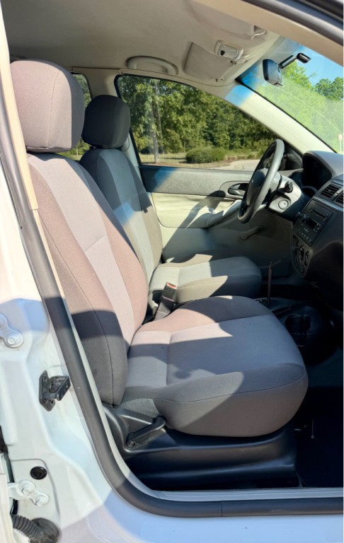 2007 Ford Focus Image 23