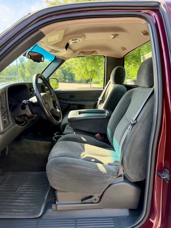 2003 Chevrolet Silverado 1500 Image 9