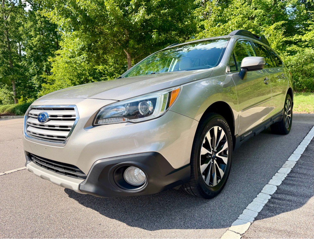 2017 Subaru Outback Image 1