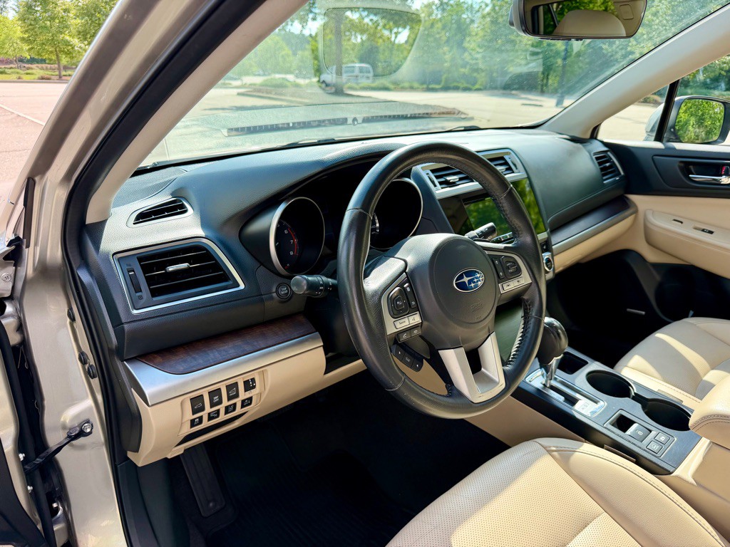 2017 Subaru Outback Image 11