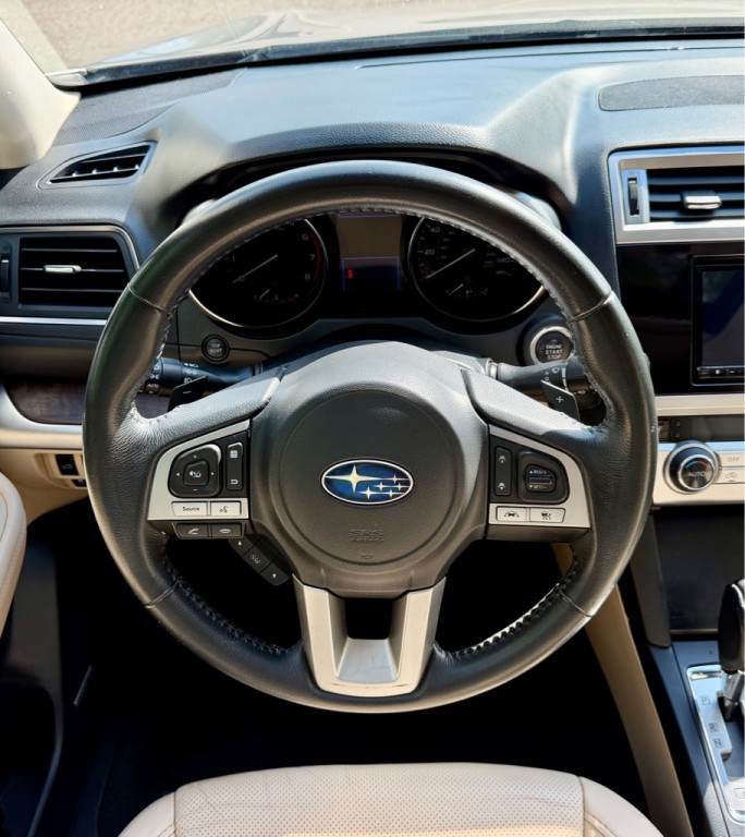 2017 Subaru Outback Image 18
