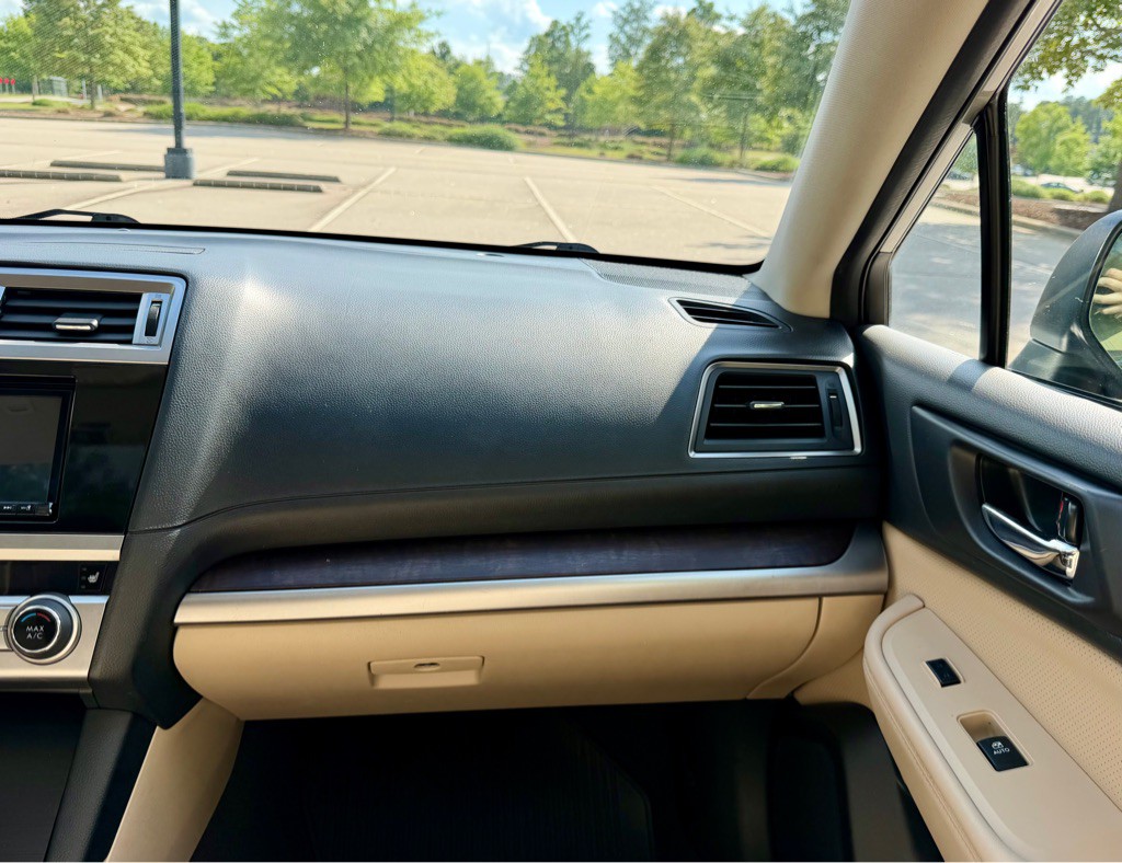 2017 Subaru Outback Image 20
