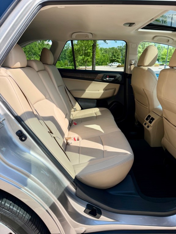 2017 Subaru Outback Image 22