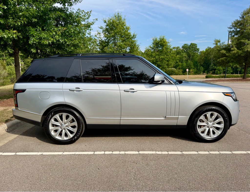 2014 Land Rover Range Rover Image 4