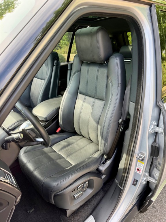 2014 Land Rover Range Rover Image 11