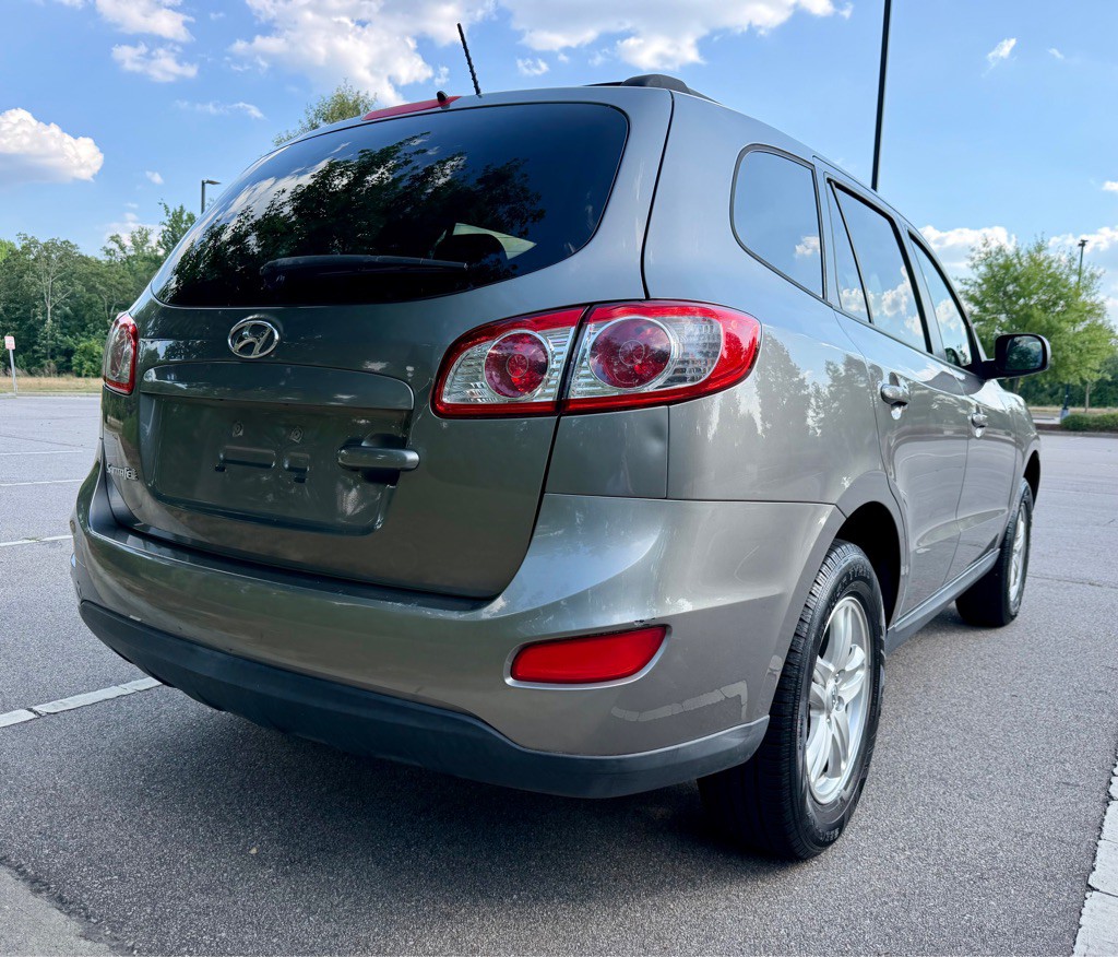 2012 Hyundai Santa Fe Image 5