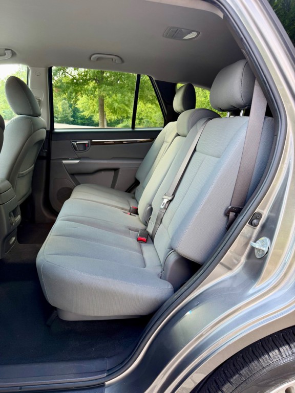 2012 Hyundai Santa Fe Image 12
