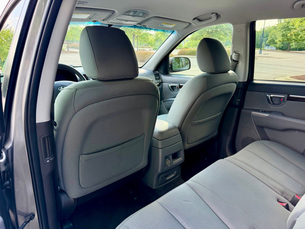 2012 Hyundai Santa Fe Image 13