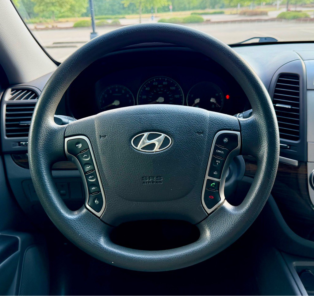 2012 Hyundai Santa Fe Image 15