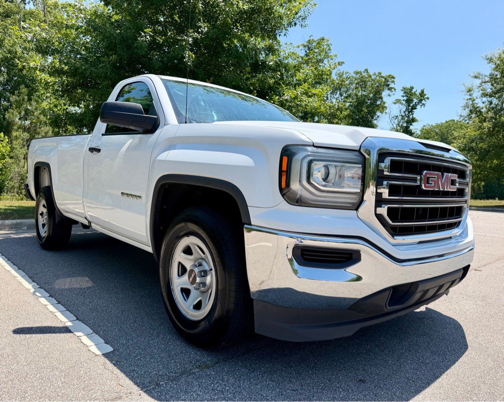 2018 GMC Sierra Image 3