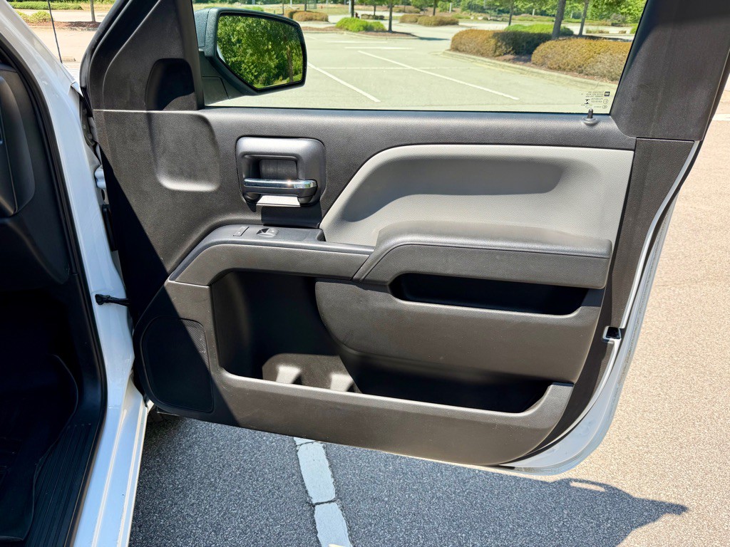 2018 GMC Sierra Image 17