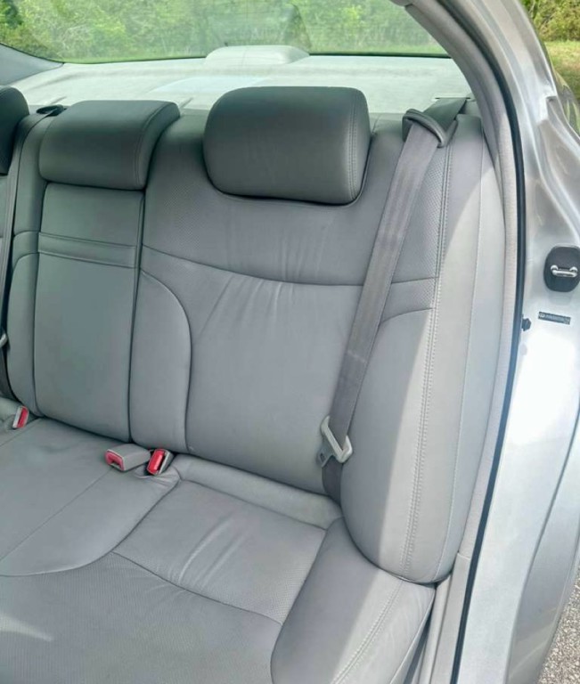 2005 Lexus ES Image 14